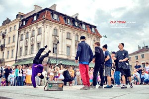 断桥铝平开窗厚度，断桥铝平开窗的尺寸多少好